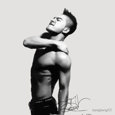 Alternative view of Sexy Taeyang With Hand Sign Tote Bag