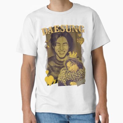 Alternative view of Daesung Bigbang Retro Y2k Preppy Yellow Scrapbook Collage Design T-shirt