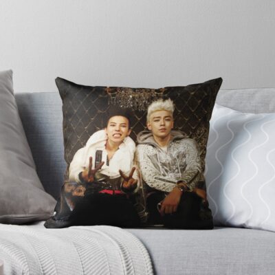 urthrow pillow couch smallsquare1000x1000 35 - BigBang UK Shop